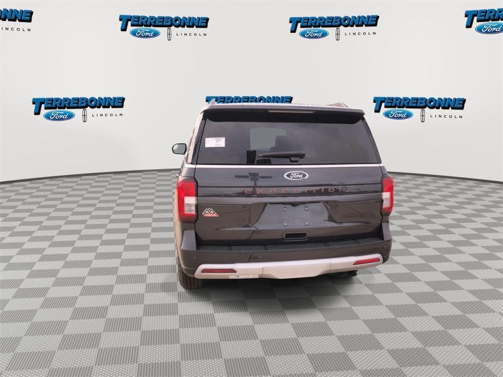 new 2024 Ford Expedition car, priced at $84,015