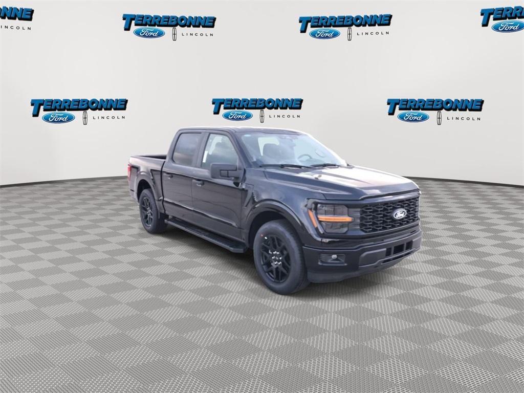new 2025 Ford F-150 car, priced at $40,256