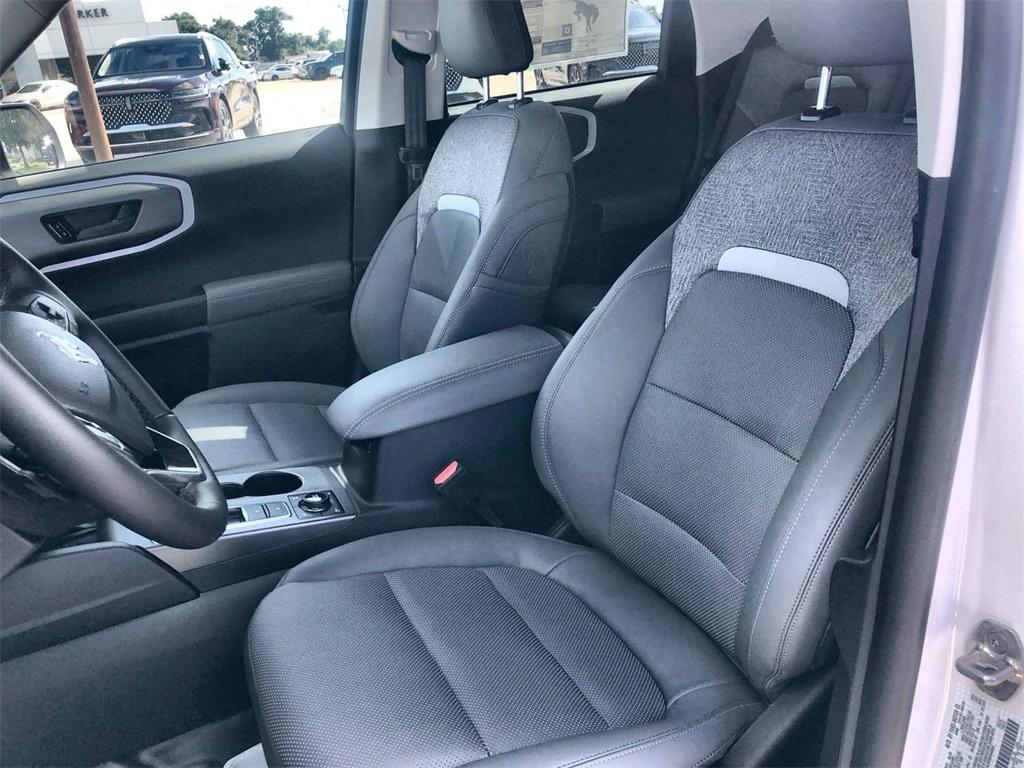 new 2025 Ford Bronco Sport car, priced at $41,400