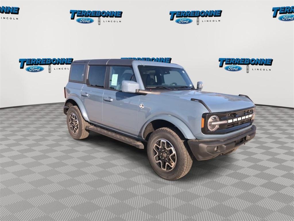 new 2024 Ford Bronco car, priced at $48,525