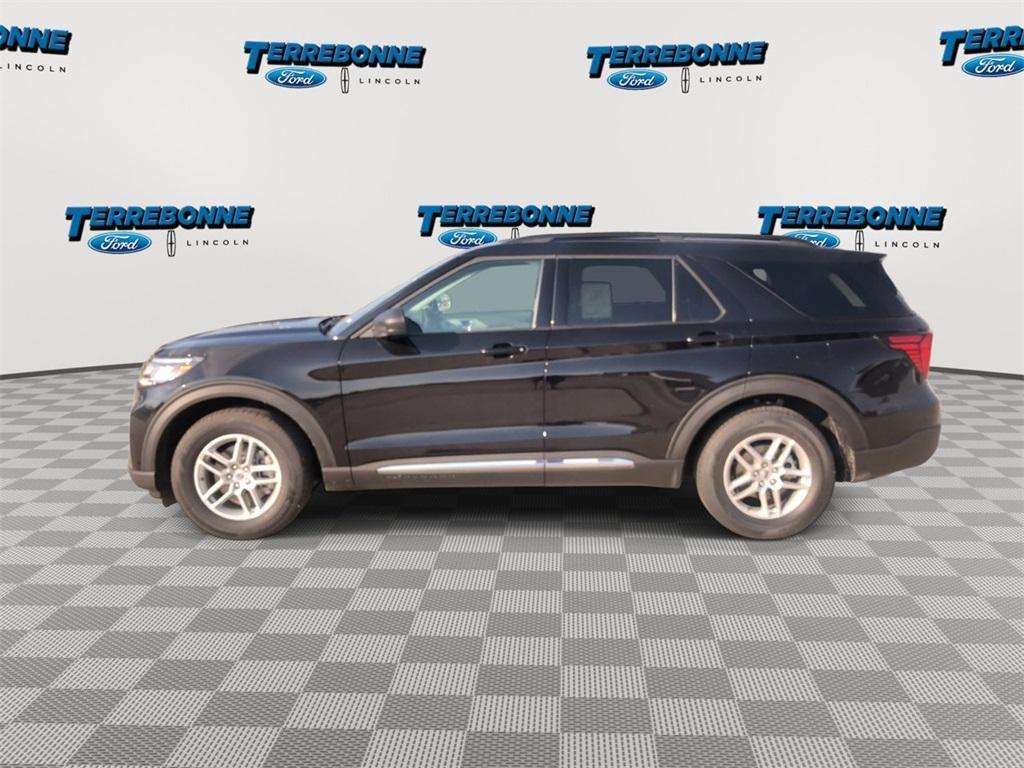 new 2025 Ford Explorer car, priced at $34,902