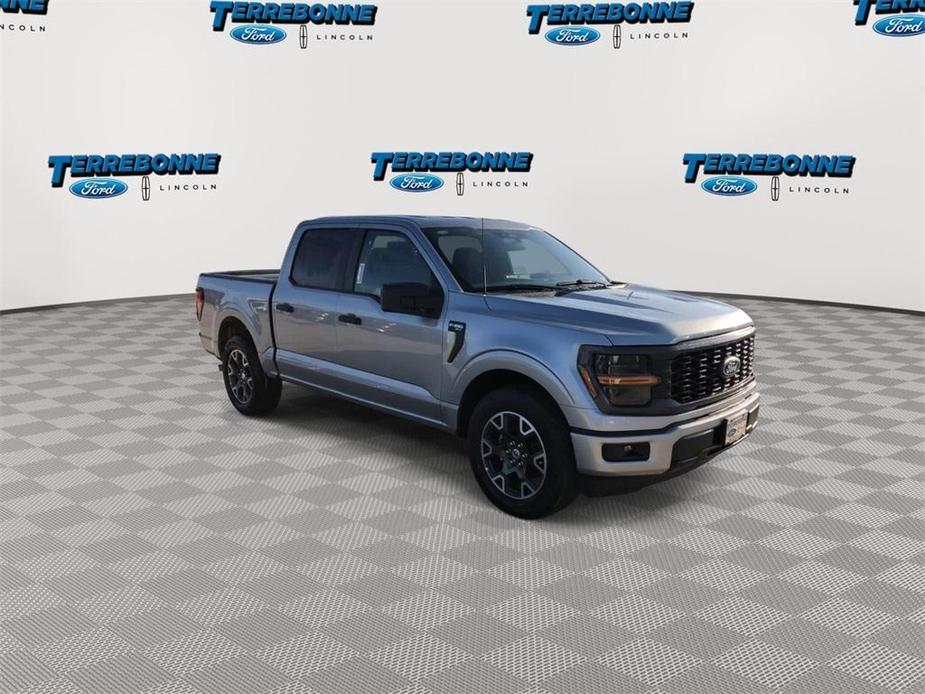 new 2024 Ford F-150 car, priced at $43,439