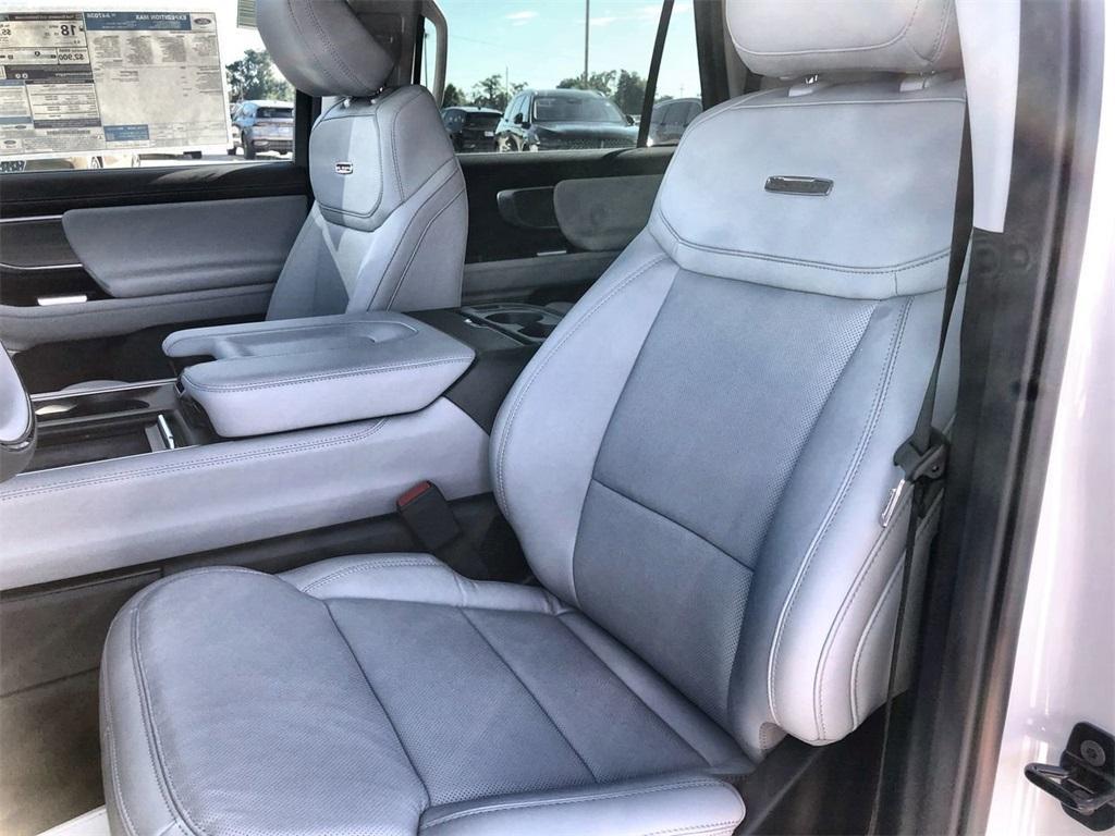 new 2025 Ford Expedition Max car, priced at $79,800