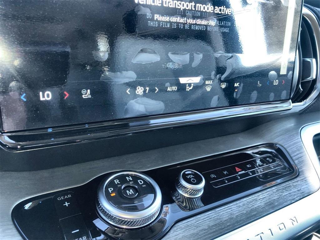 new 2025 Ford Expedition Max car, priced at $79,800