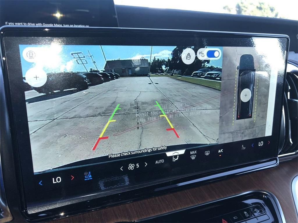 new 2025 Ford Expedition car, priced at $84,995