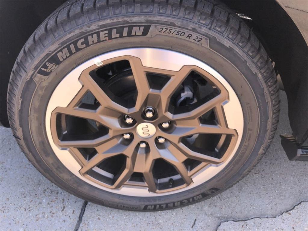 new 2025 Ford Expedition car, priced at $84,995