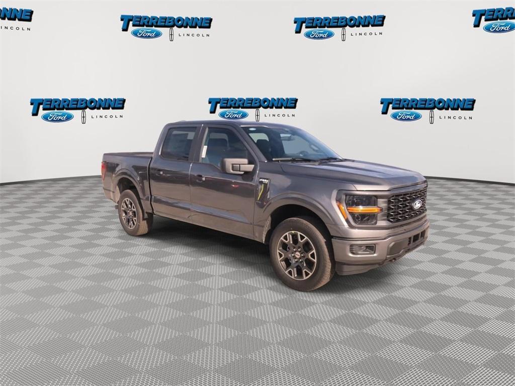 new 2024 Ford F-150 car, priced at $45,681