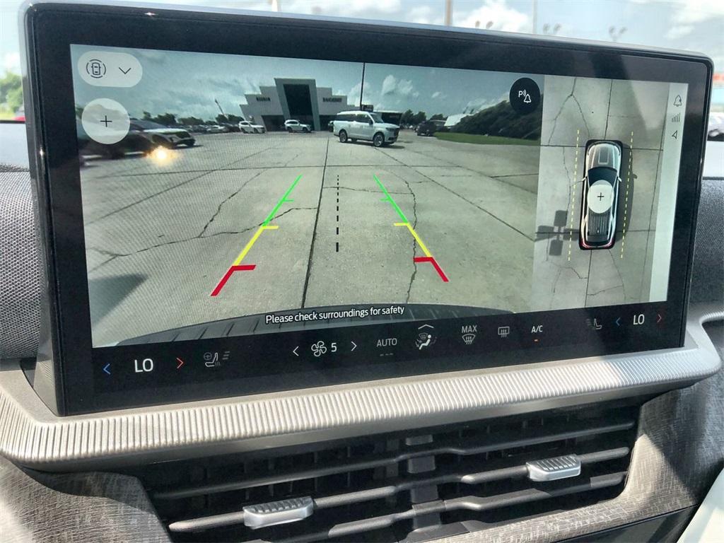 new 2025 Ford Explorer car, priced at $53,344