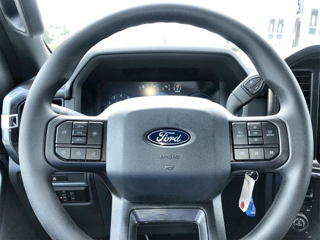 new 2025 Ford F-150 car, priced at $52,440