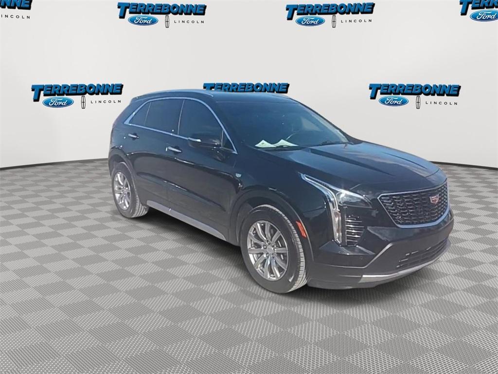 used 2022 Cadillac XT4 car, priced at $24,497