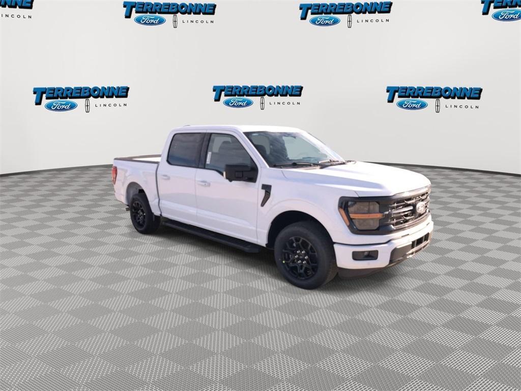 new 2024 Ford F-150 car, priced at $46,300