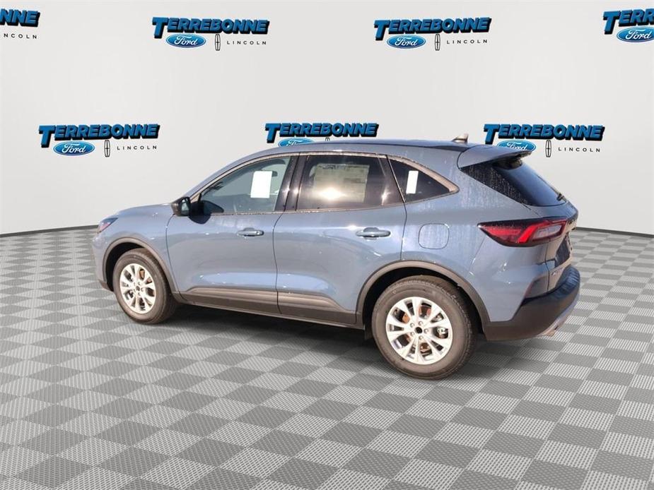 new 2025 Ford Escape car, priced at $29,390