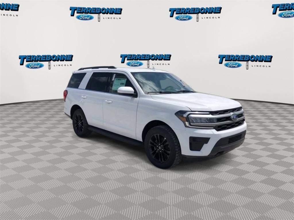 new 2024 Ford Expedition car, priced at $53,388