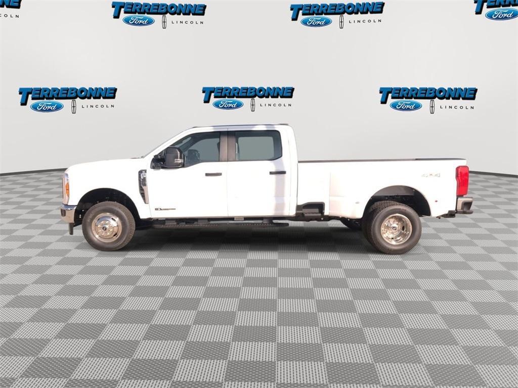 new 2025 Ford F-350 car, priced at $66,490