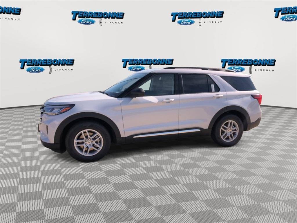 new 2025 Ford Explorer car, priced at $40,885