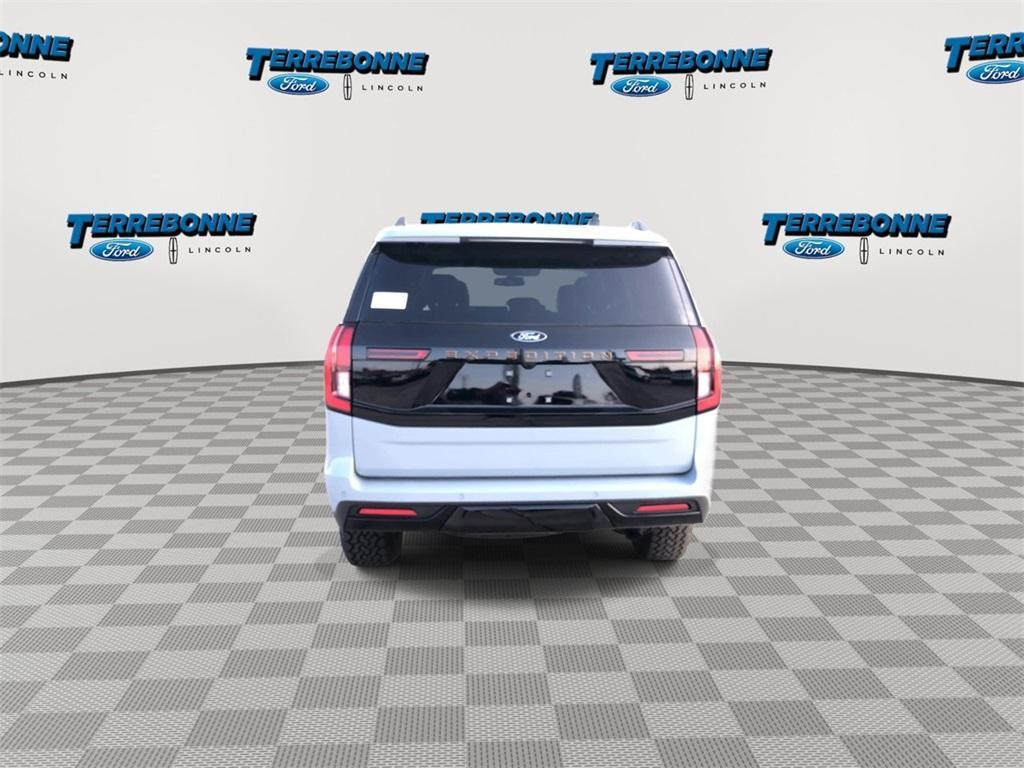 new 2025 Ford Expedition car, priced at $86,000