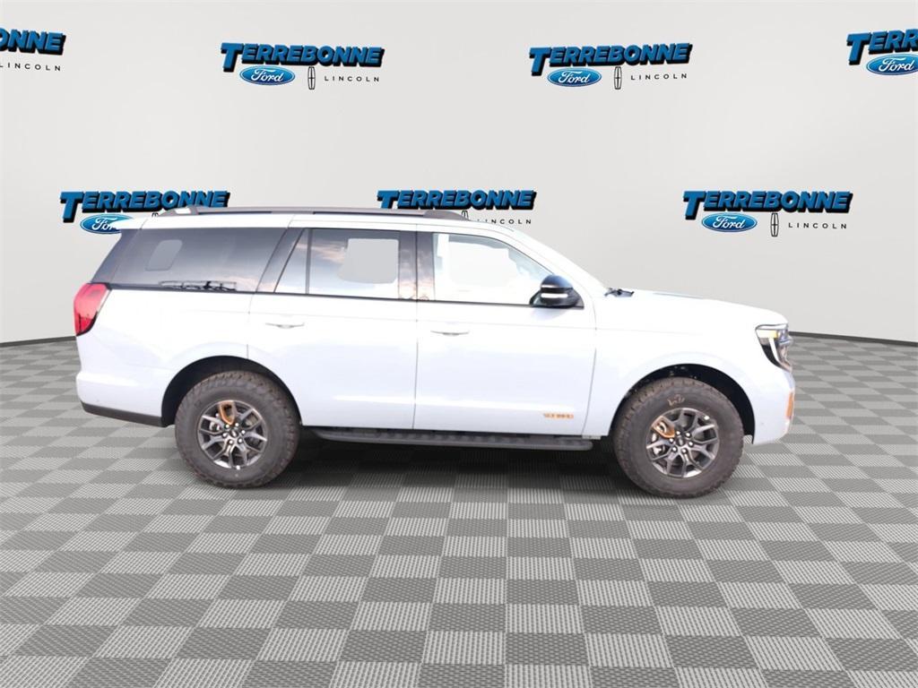 new 2025 Ford Expedition car, priced at $86,000