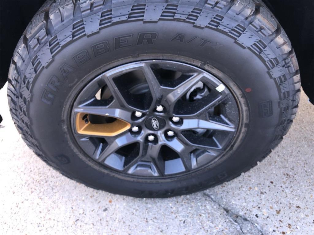 new 2025 Ford Expedition car, priced at $86,000