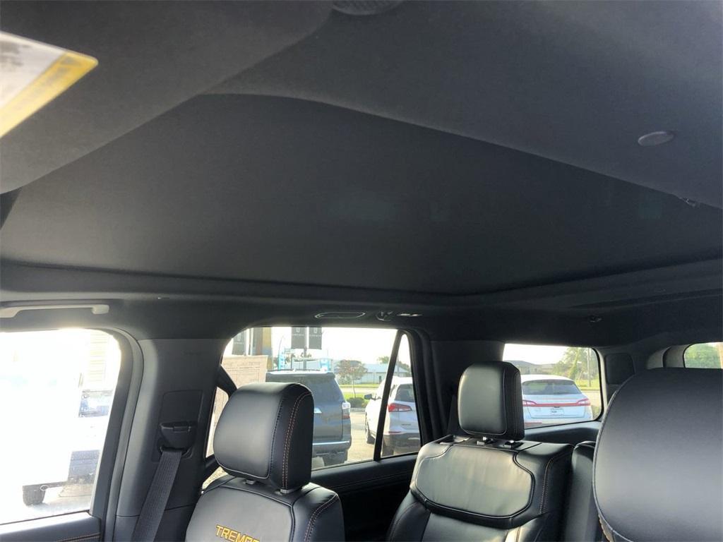 new 2025 Ford Expedition car, priced at $86,000