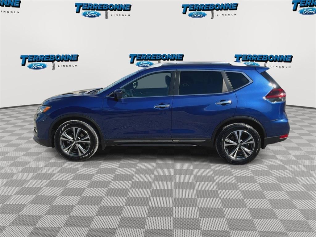 used 2018 Nissan Rogue car, priced at $18,018