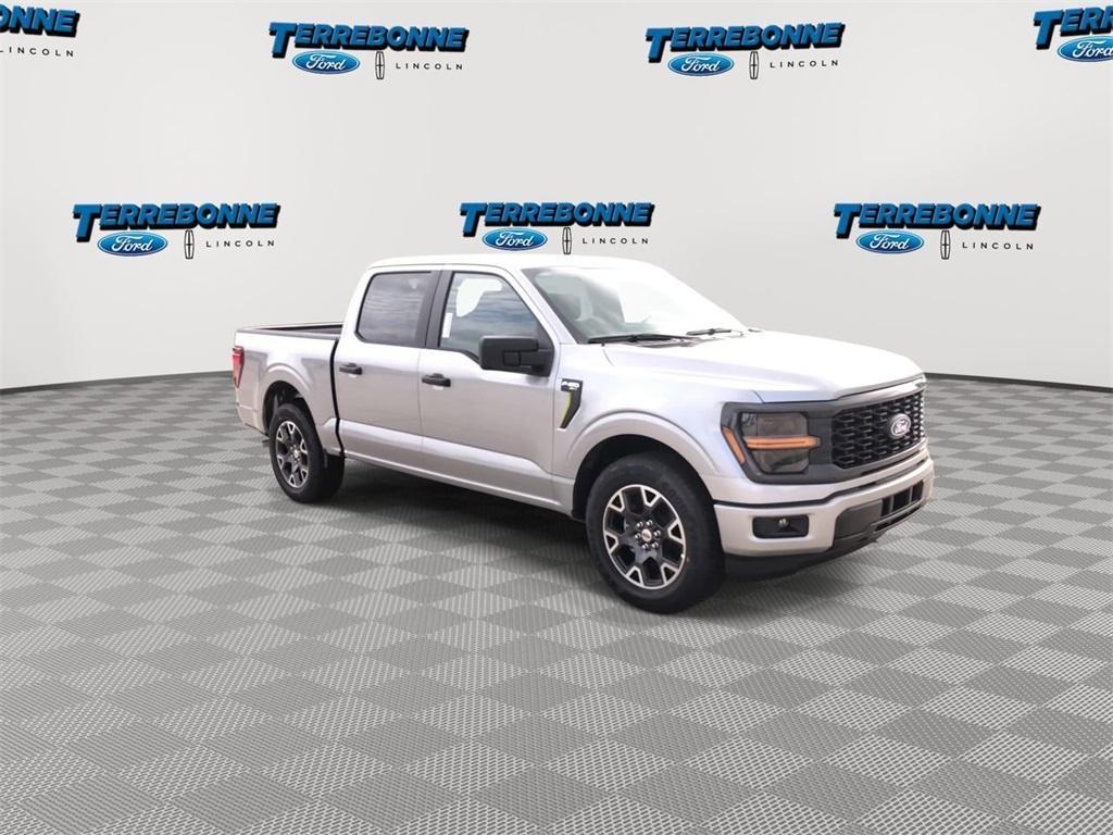 new 2025 Ford F-150 car, priced at $39,431
