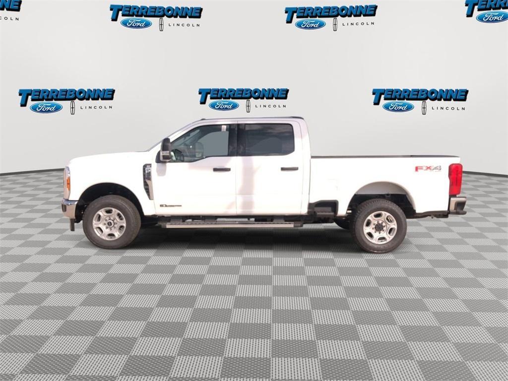 new 2025 Ford F-250 car, priced at $65,888