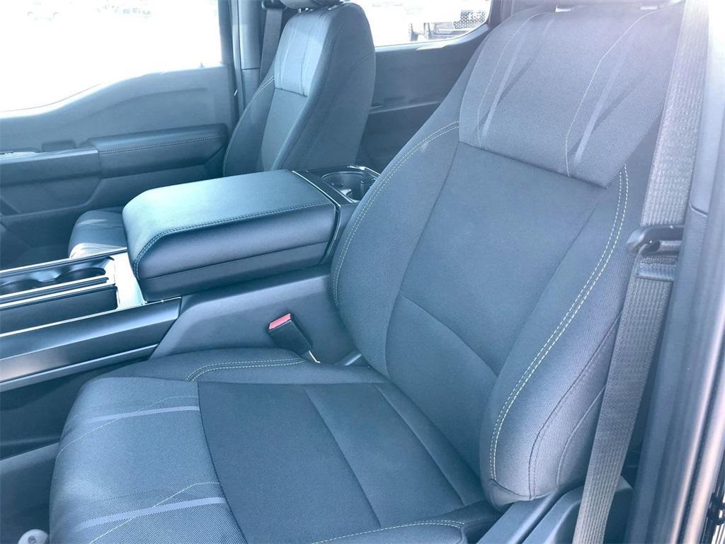 new 2025 Ford F-150 car, priced at $45,500