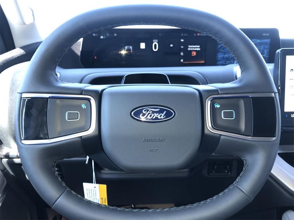 new 2025 Ford Expedition Max car, priced at $72,425