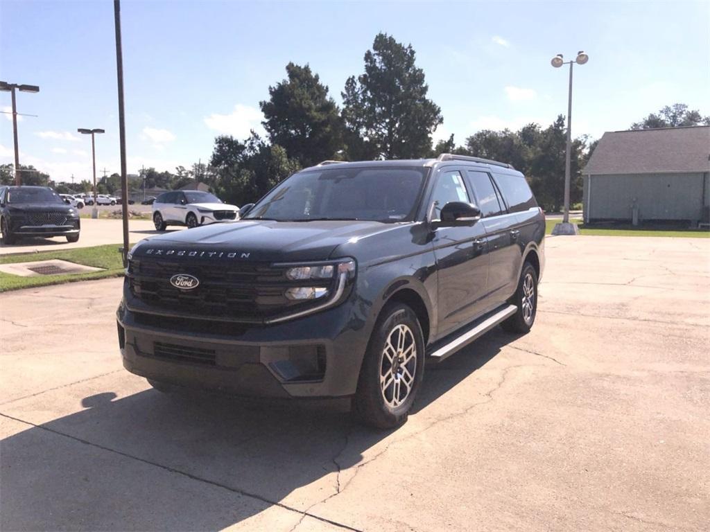 new 2025 Ford Expedition Max car, priced at $72,425