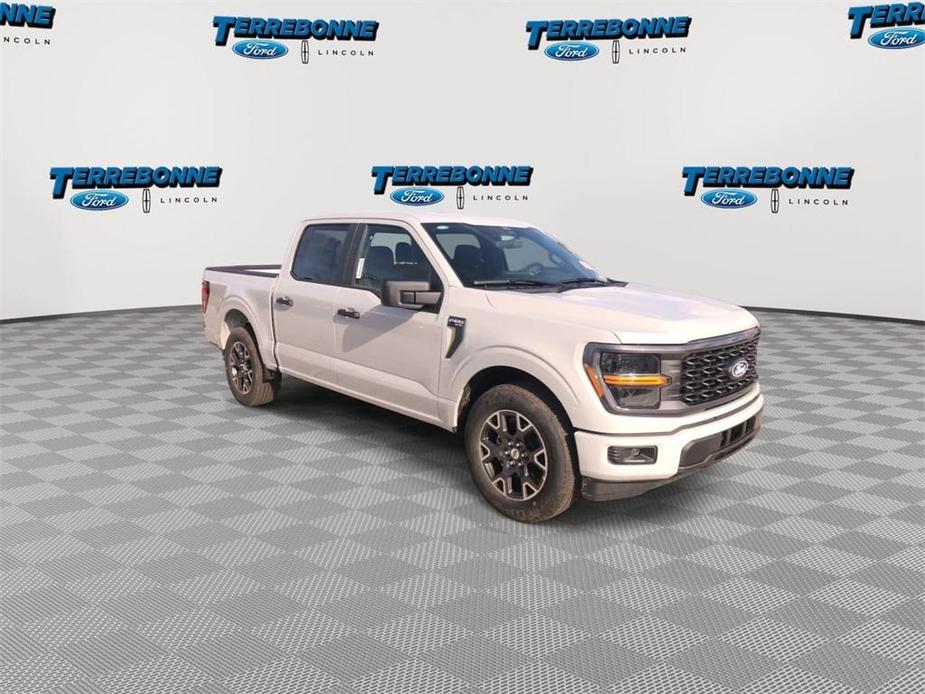 new 2024 Ford F-150 car, priced at $42,180