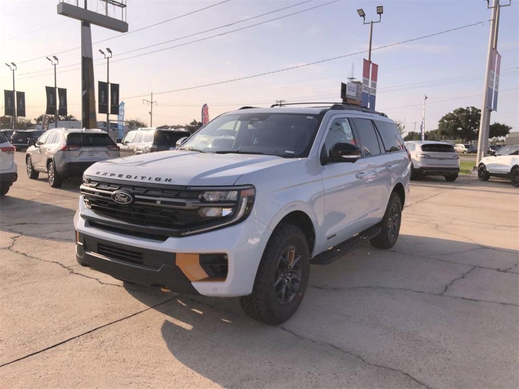 new 2025 Ford Expedition car, priced at $84,720