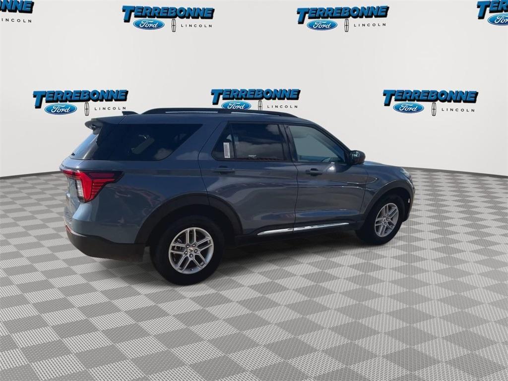 new 2025 Ford Explorer car, priced at $38,900