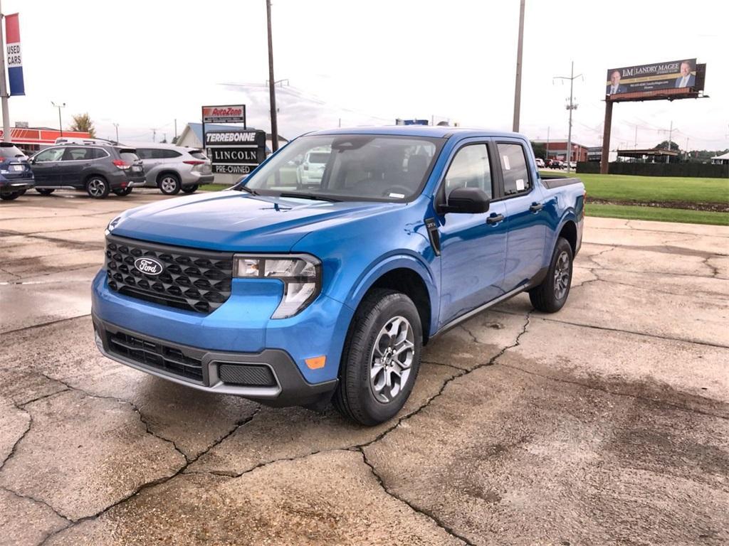 new 2025 Ford Maverick car, priced at $32,696
