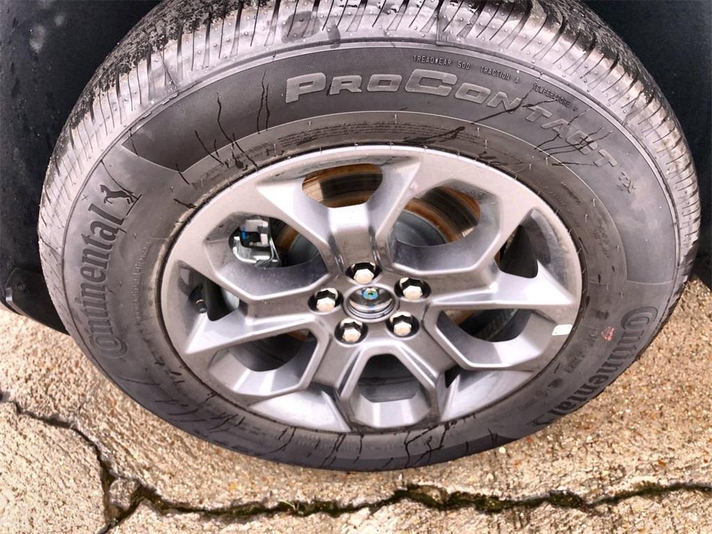 new 2025 Ford Maverick car, priced at $32,696