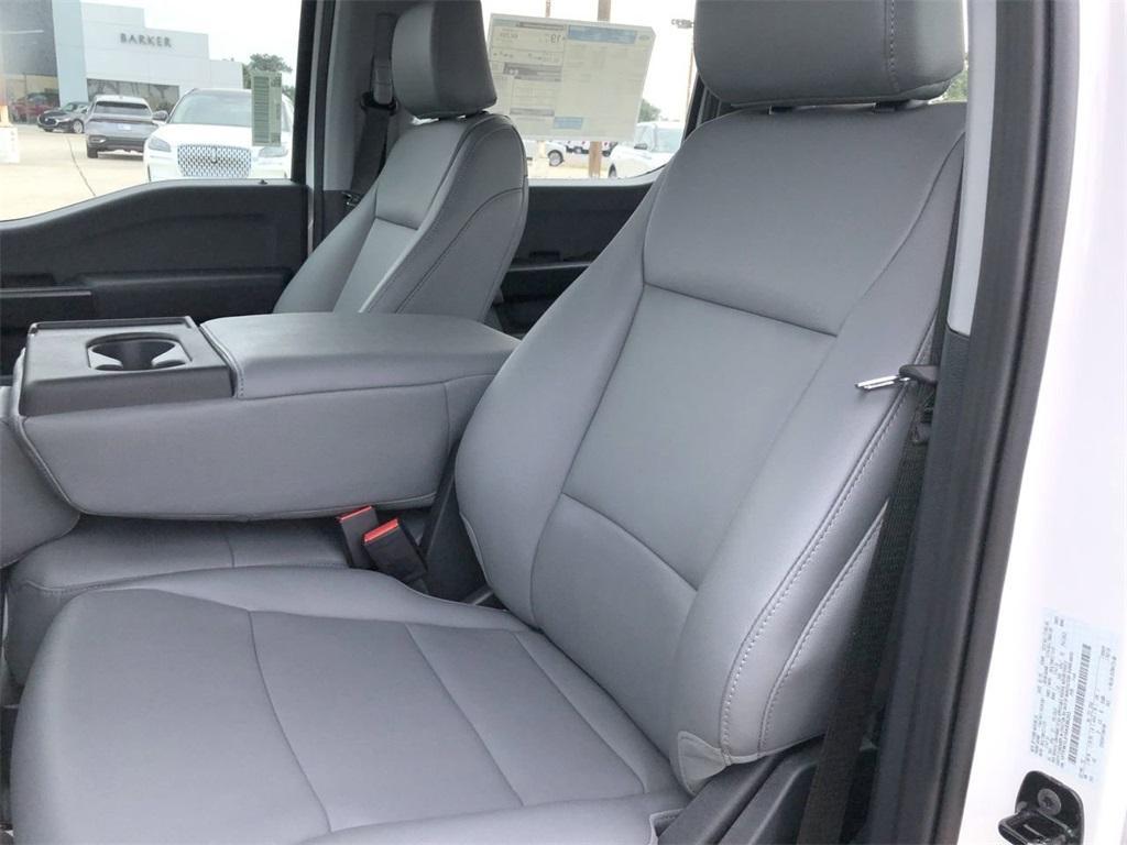 new 2025 Ford F-150 car, priced at $50,928