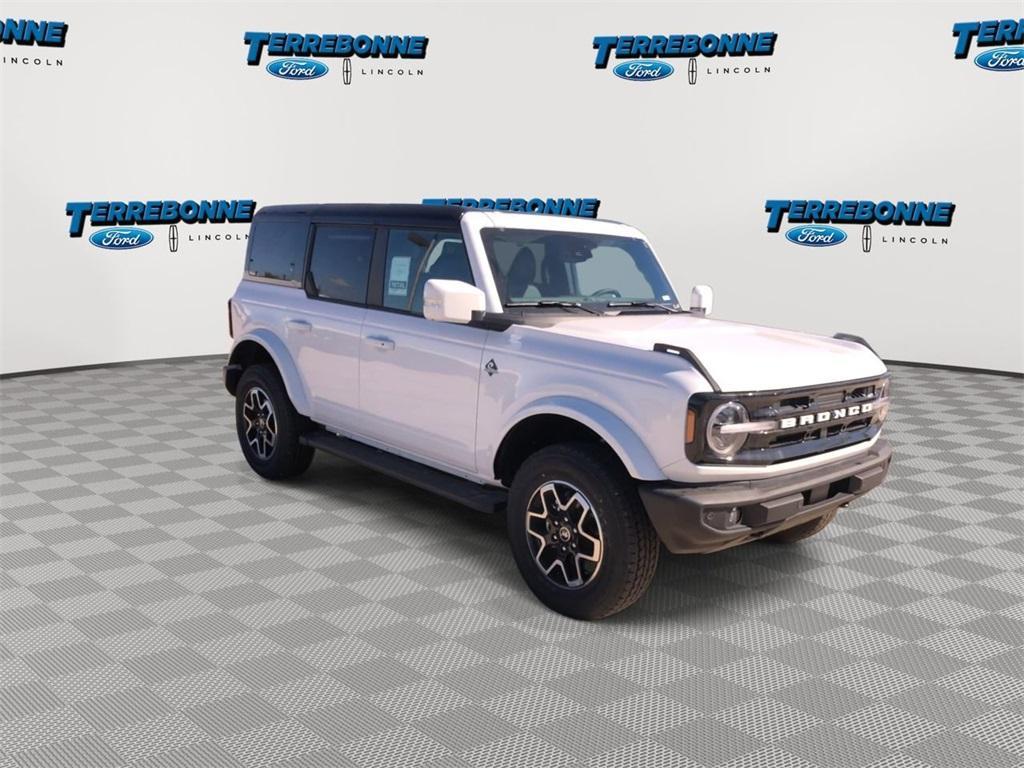 new 2024 Ford Bronco car, priced at $50,955