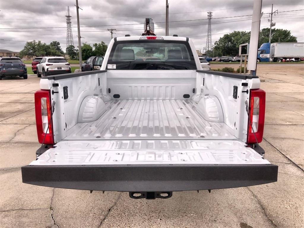 new 2025 Ford F-250 car, priced at $43,777