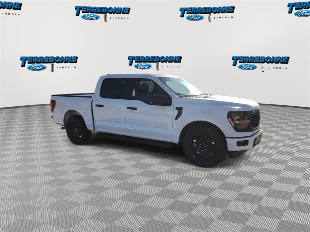 new 2024 Ford F-150 car, priced at $43,642