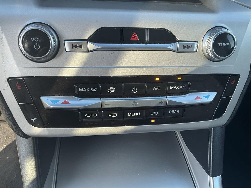 used 2022 Ford Explorer car, priced at $29,889