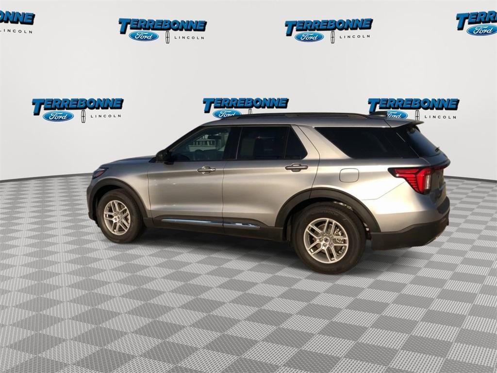 new 2025 Ford Explorer car, priced at $41,788