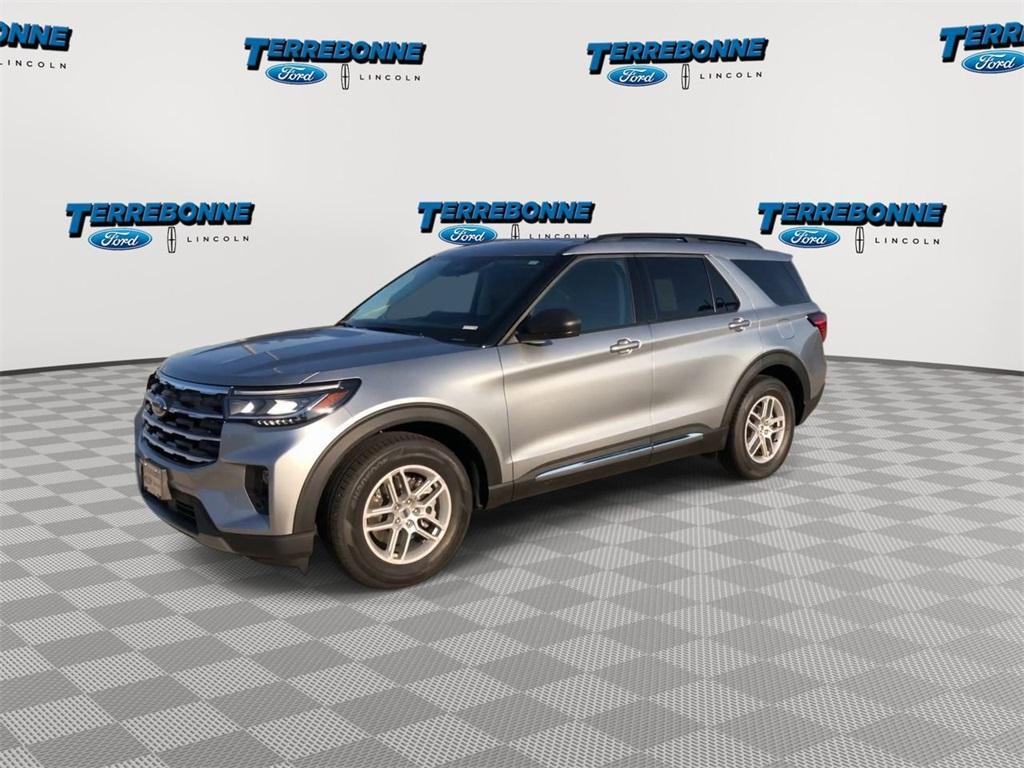 new 2025 Ford Explorer car, priced at $41,788