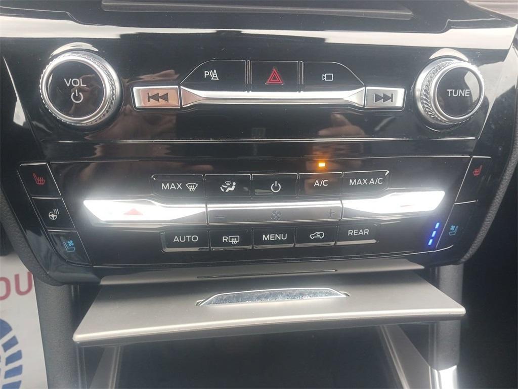 used 2023 Ford Explorer car, priced at $32,124
