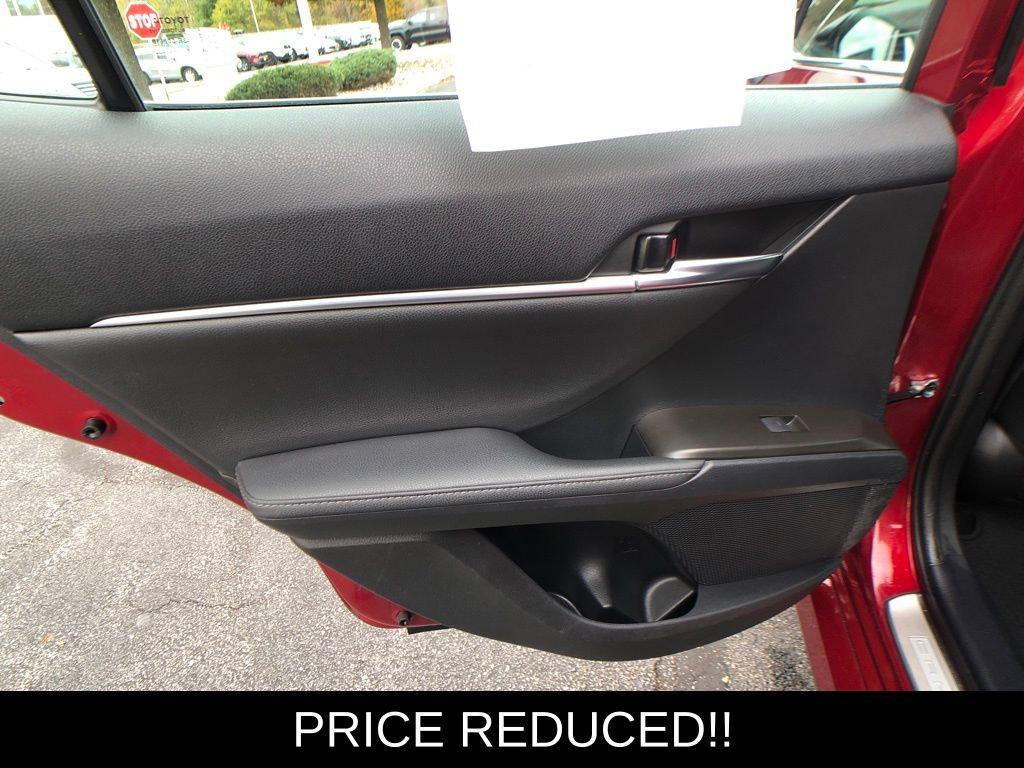 used 2022 Toyota Camry Hybrid car, priced at $25,995