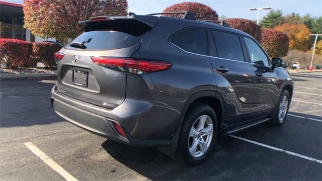 used 2023 Toyota Highlander car, priced at $34,995