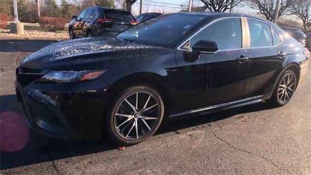 used 2022 Toyota Camry Hybrid car, priced at $24,994