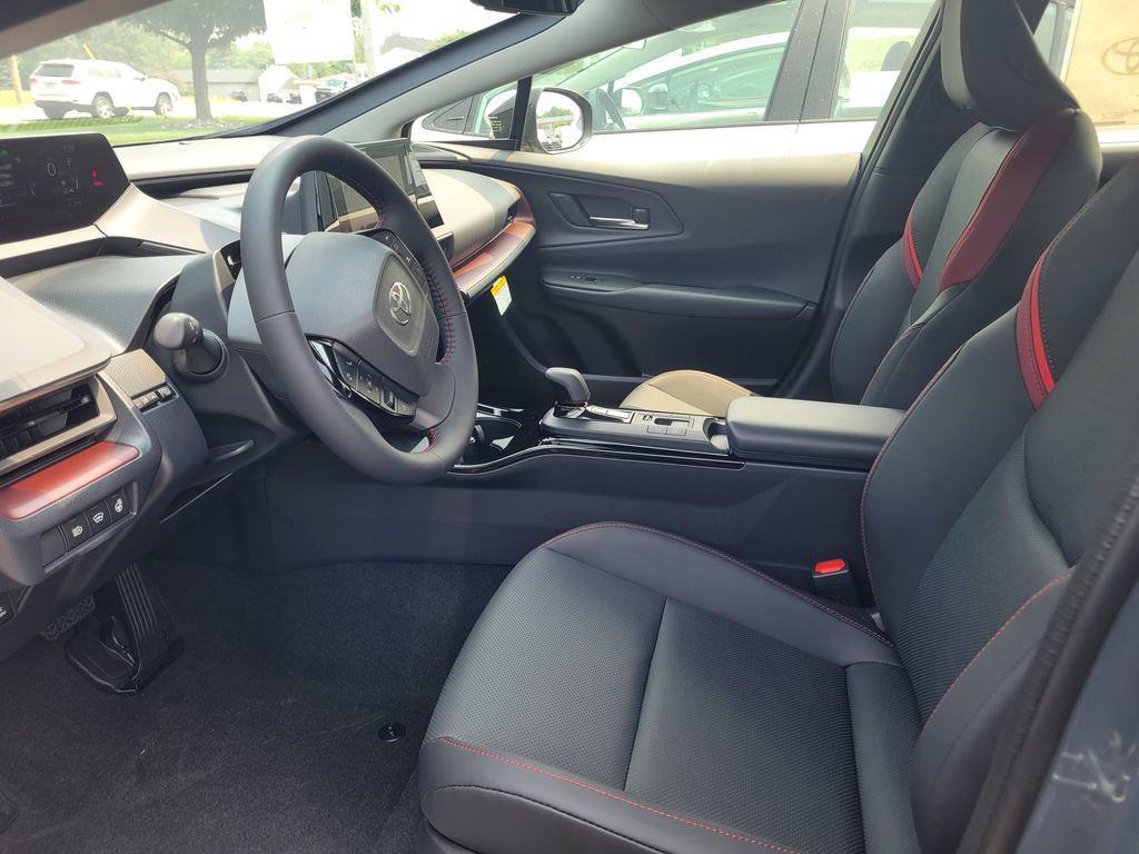 new 2025 Toyota Prius Plug-In Hybrid car, priced at $38,379