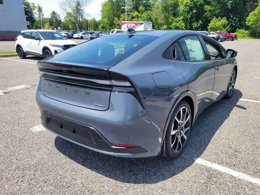 new 2025 Toyota Prius Plug-In Hybrid car, priced at $38,379