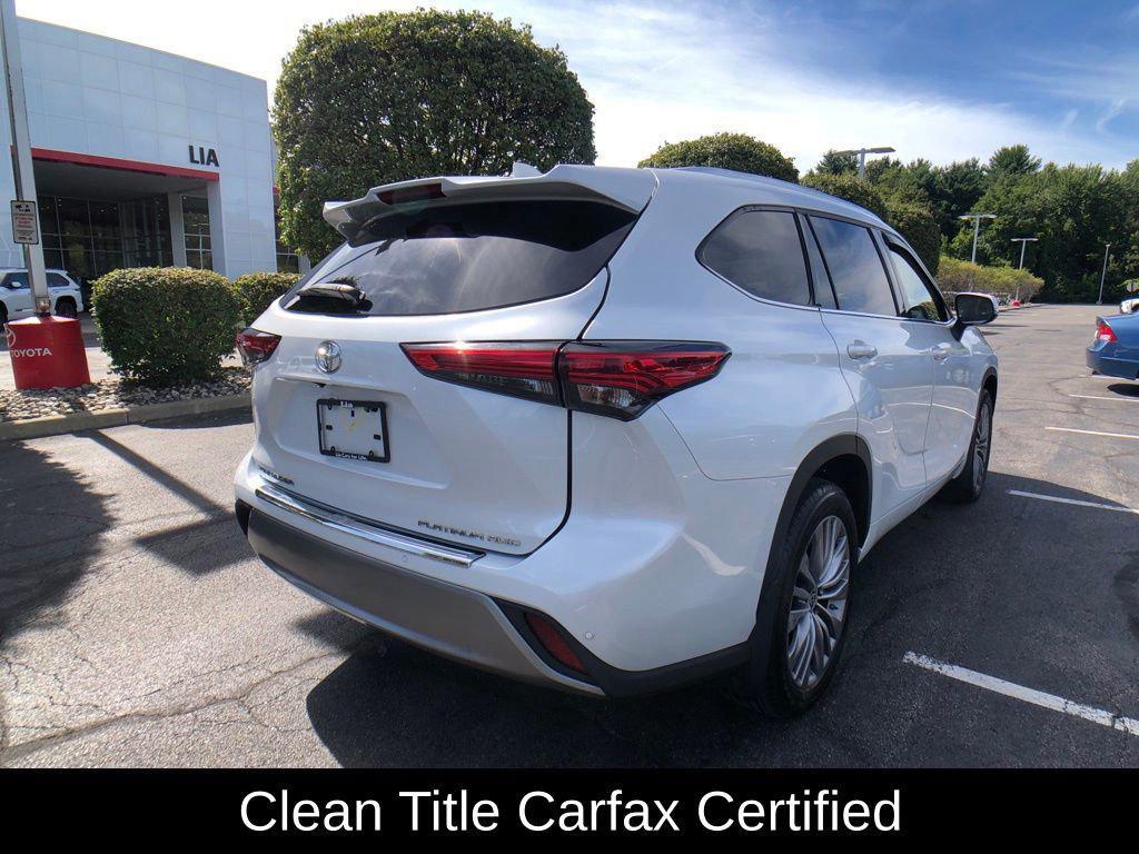 used 2022 Toyota Highlander car, priced at $40,995