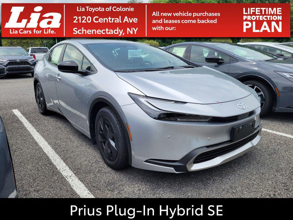 new 2025 Toyota Prius Plug-In Hybrid car, priced at $35,389