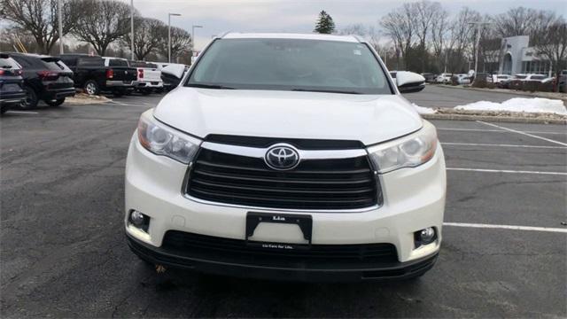 used 2016 Toyota Highlander car, priced at $22,995